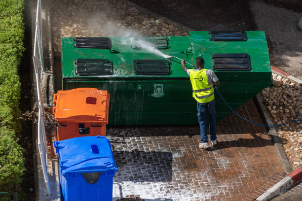 Best Commercial Building Pressure Washing  in Edinburg, VA